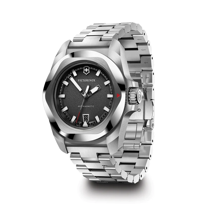 I.N.O.X. 41mm - Black on Bracelet