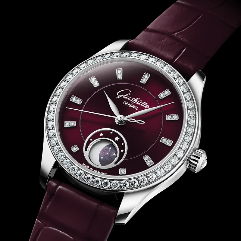Serenade Luna "Purple Velvet" with Diamonds 32.5mm - Purple on Leather Strap