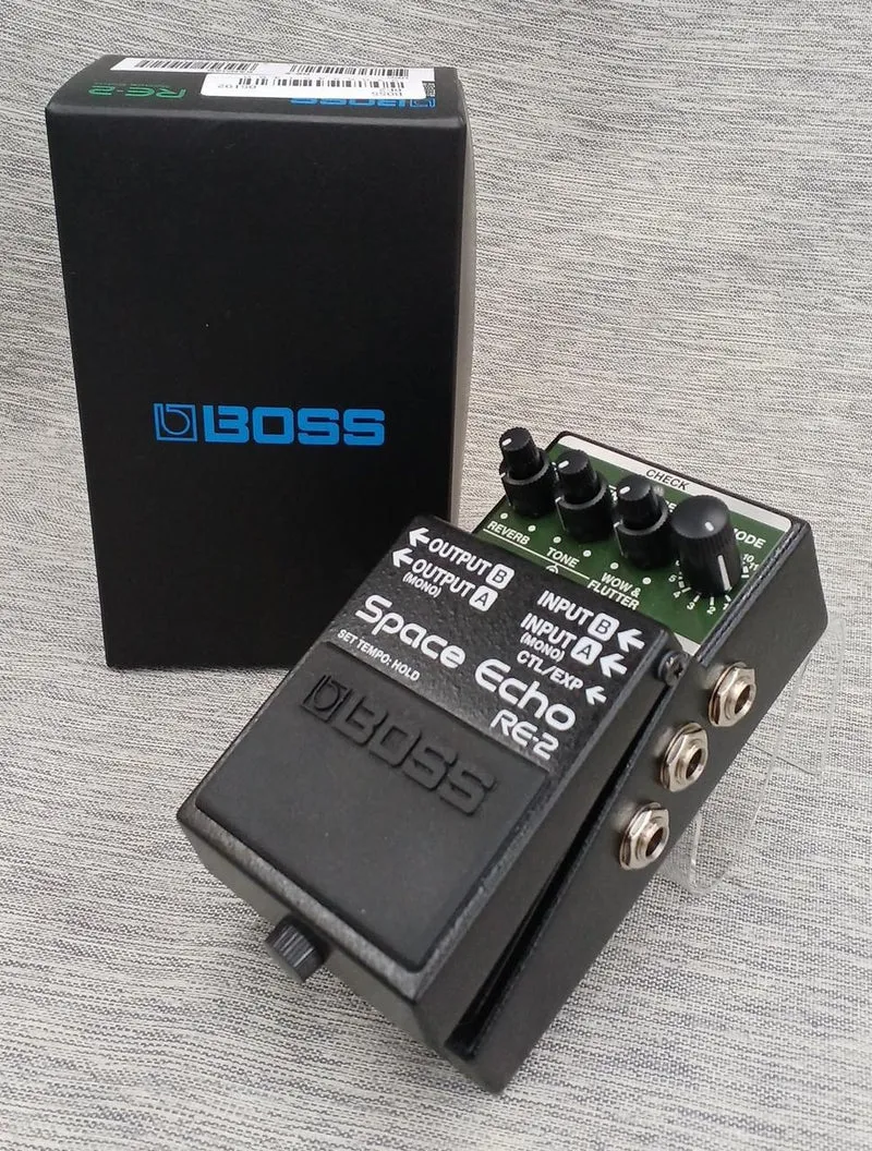 BOSS SPACE ECHO RE-2
