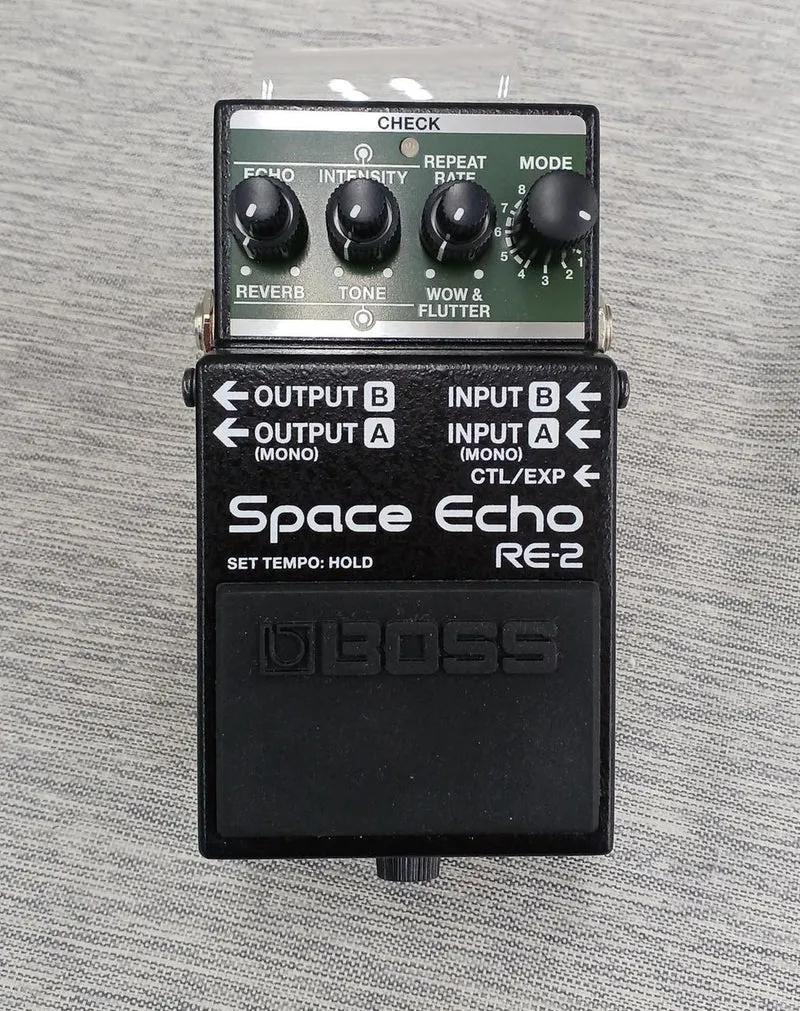 BOSS SPACE ECHO RE-2