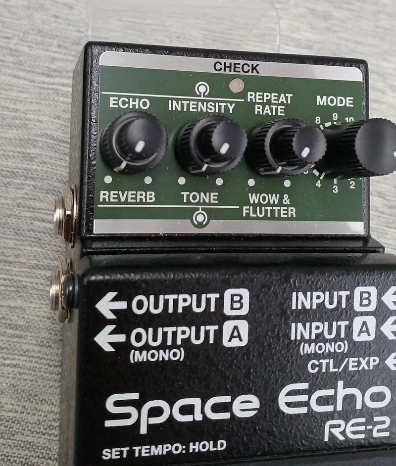 BOSS SPACE ECHO RE-2