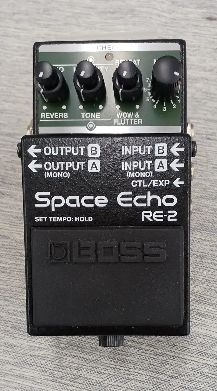 BOSS SPACE ECHO RE-2