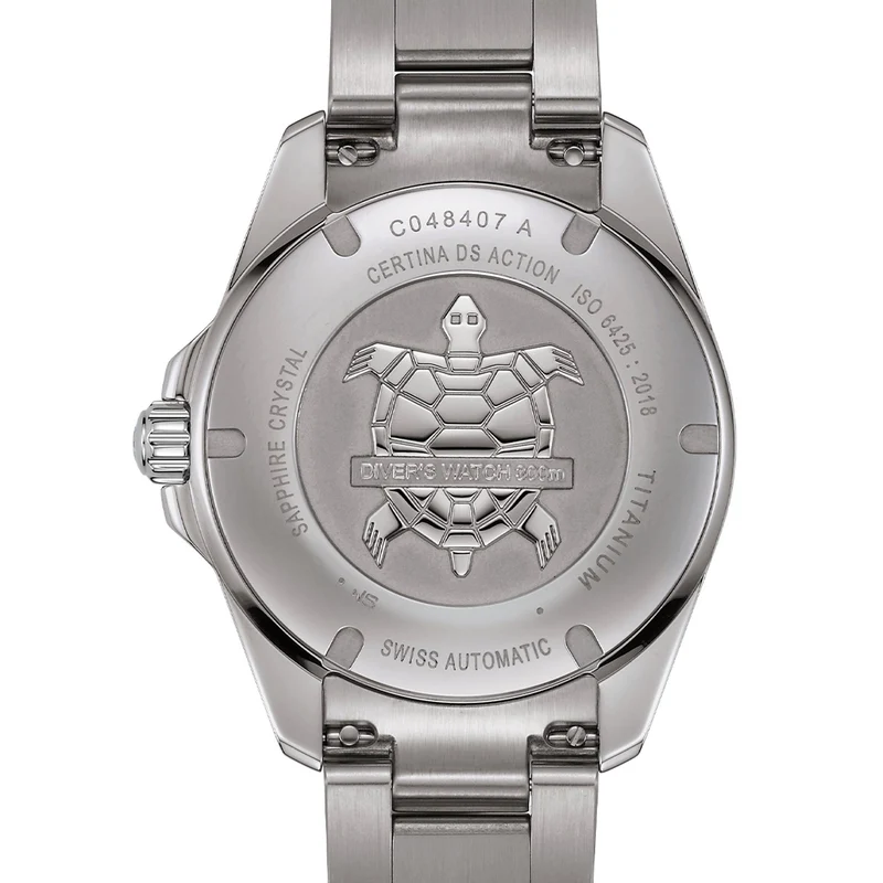 DS Action Diver "New DS Concept Extreme Shock Resistance" Titanium 40.5mm - Blue on Bracelet