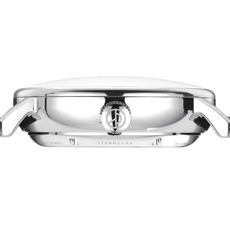 Naos Automatic 38mm - Black on Bracelet