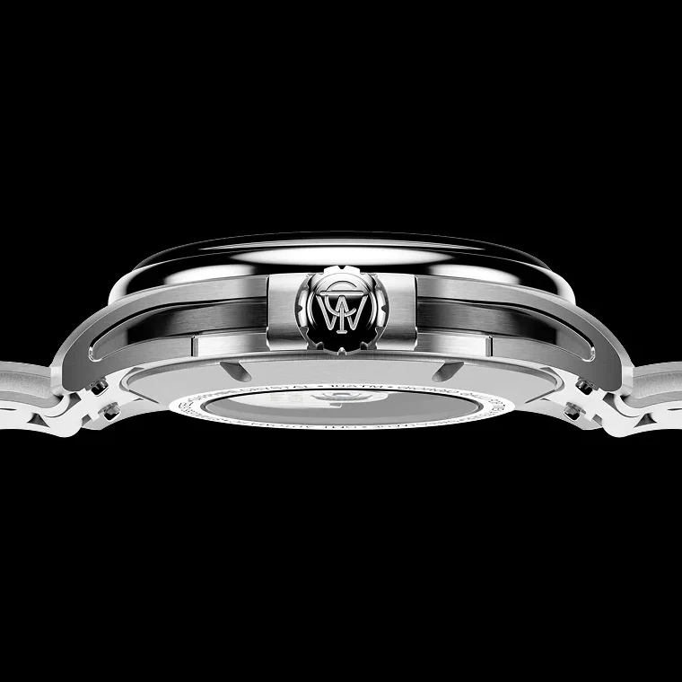 Atelier GMT24 M1a 40mm - Black on Bracelet