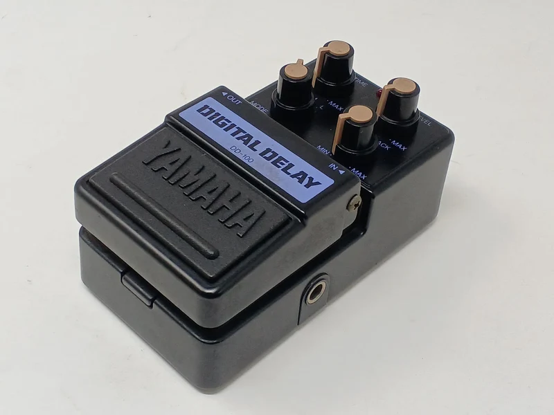 YAMAHA Digital Delay DD-100