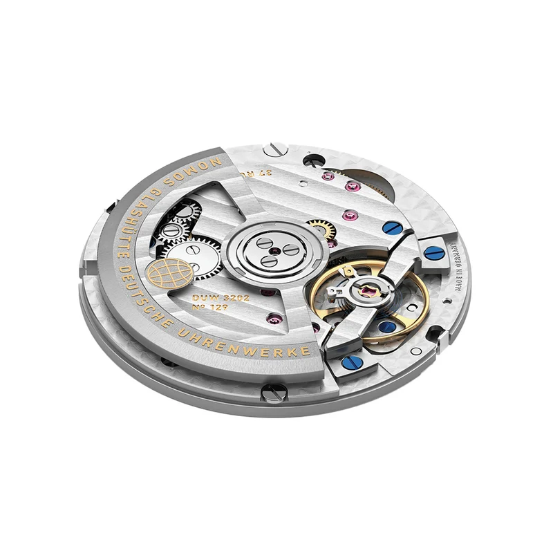 Club Sport Neomatik Worldtimer 40mm - Silver and Blue on Bracelet
