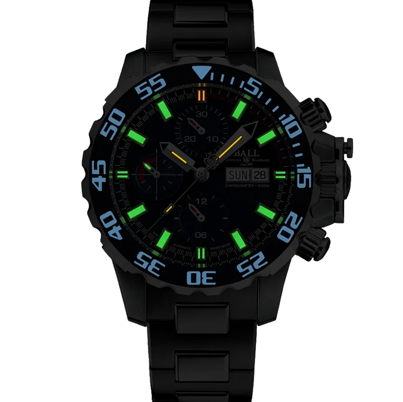 Engineer Hydrocarbon Titanium 42mm - Blue on Bracelet