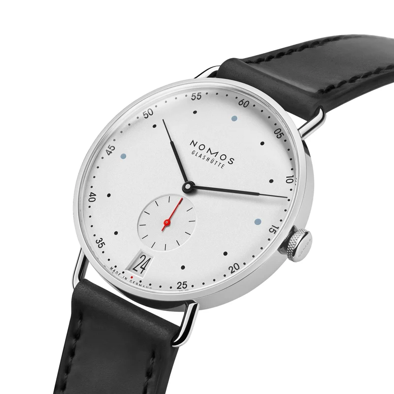 Metro Date 38mm - White Silver-Plated on Leather Strap