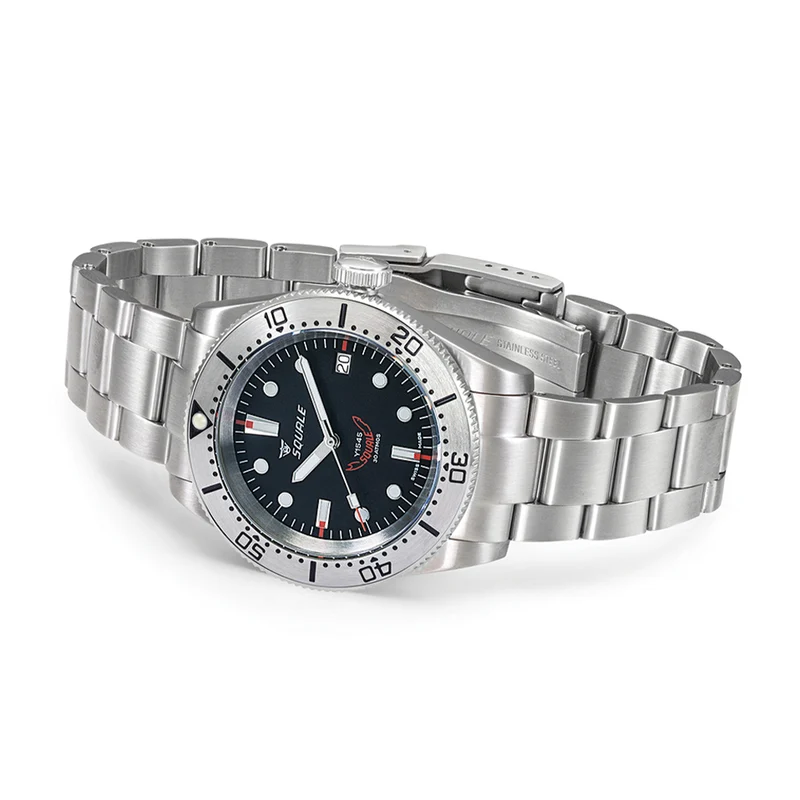 1545 Steel 40mm - Black on Bracelet