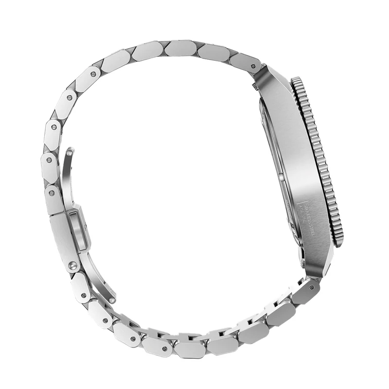 Journey 1884 43mm - Blue on Bracelet