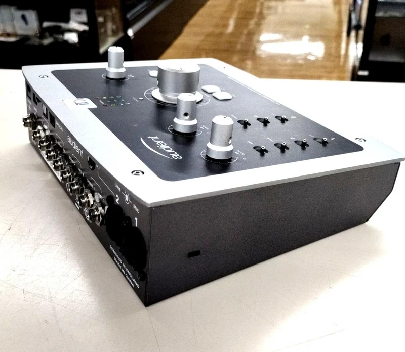 AUDIENT Audio-Interface ID22