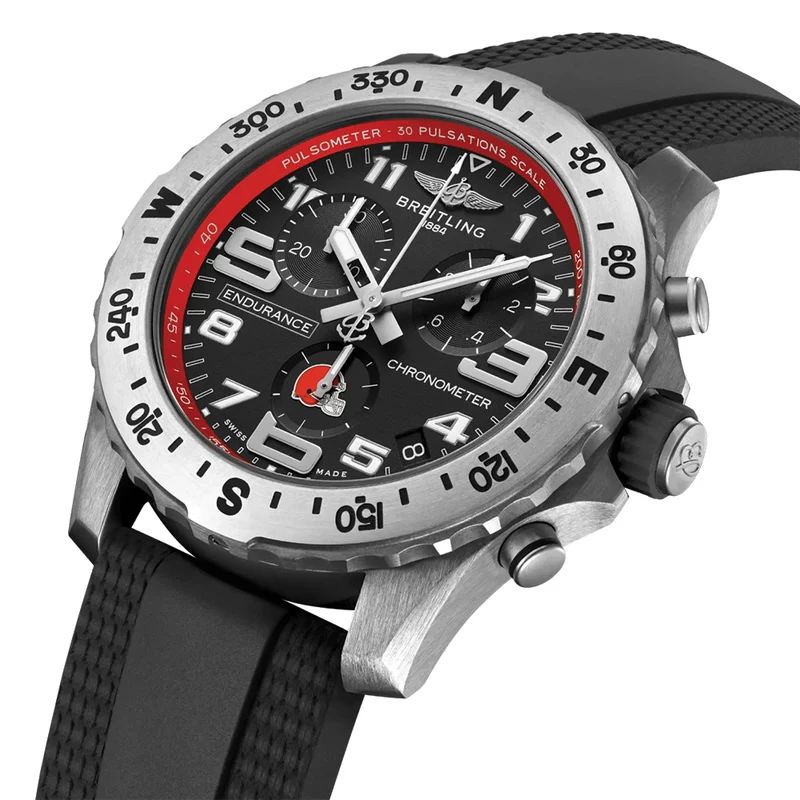 Endurance Pro Browns Limited NFL Edition Titanium 44mm - Black on Rubber Strap