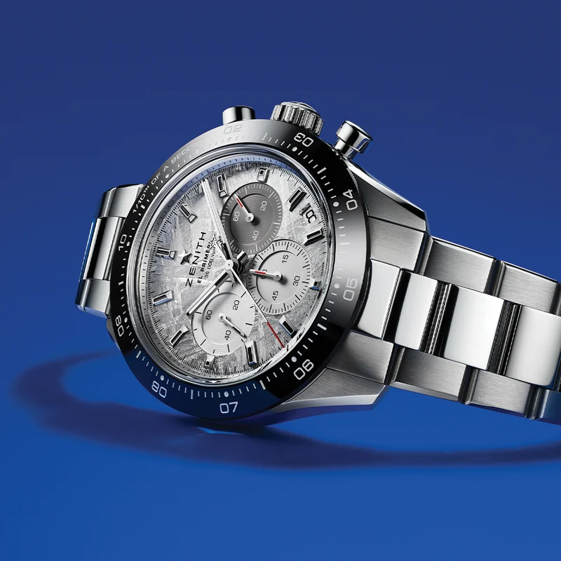 Chronomaster Sport 41mm - Grey on Bracelet w/ Extra Rubber Strap