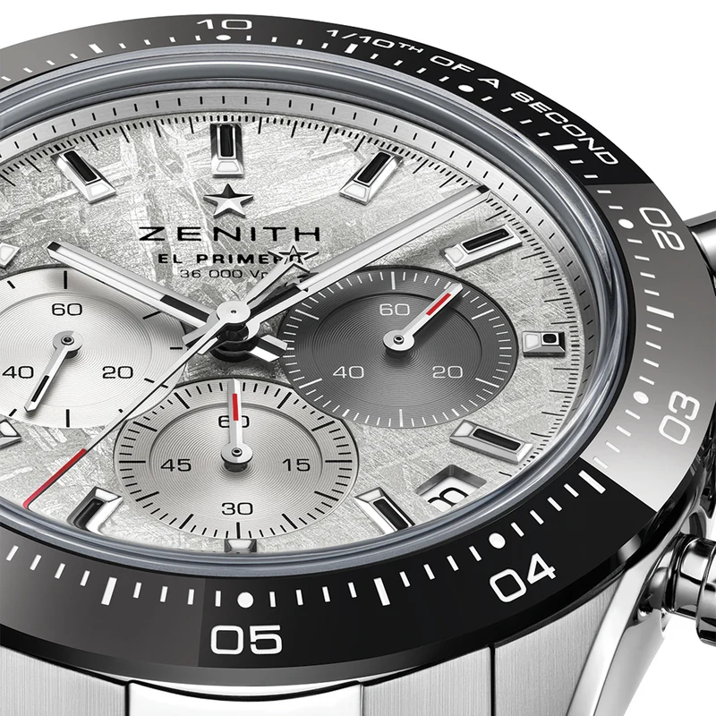 Chronomaster Sport 41mm - Grey on Bracelet w/ Extra Rubber Strap