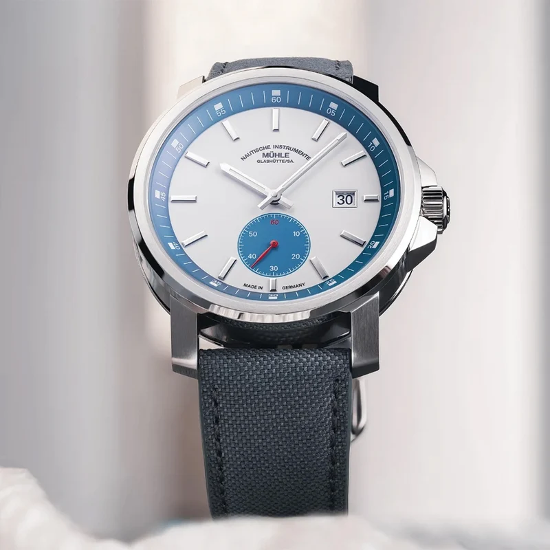 29er Big Small Seconds Automatic 42.4mm - White on Fabric Strap