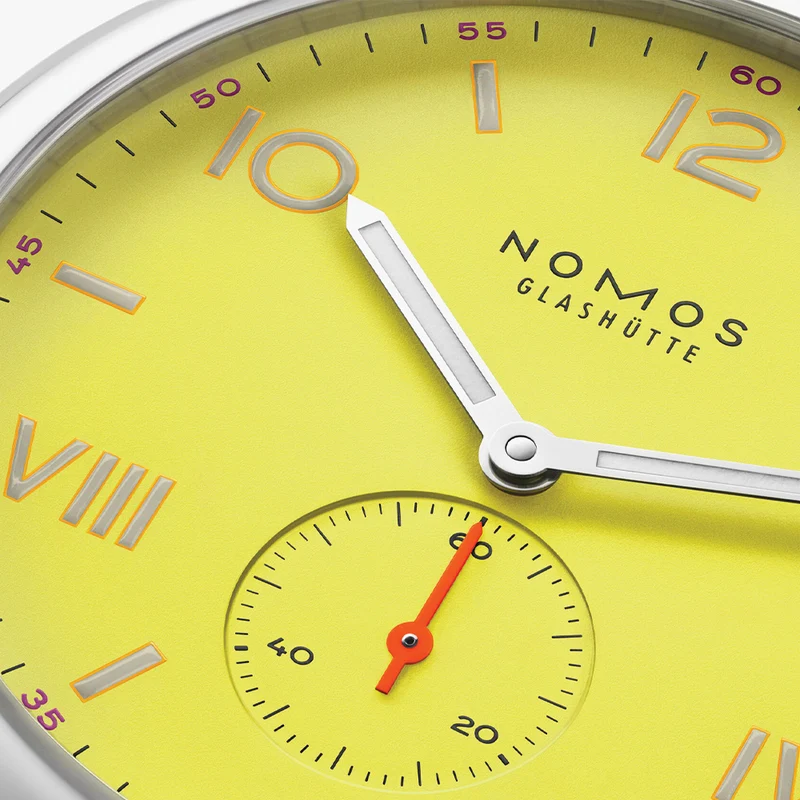 Club Campus "Starlight" Sapphire Back 38mm - Yellow on Strap