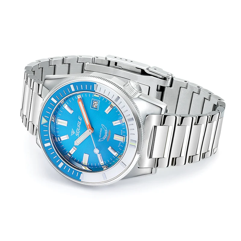 Matic 44mm - Blue on Bracelet