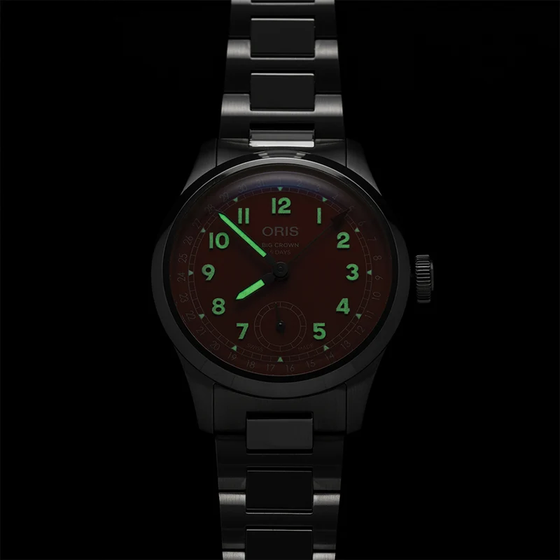 Big Crown Pointer Date Caliber 403 40mm - Green on Bracelet