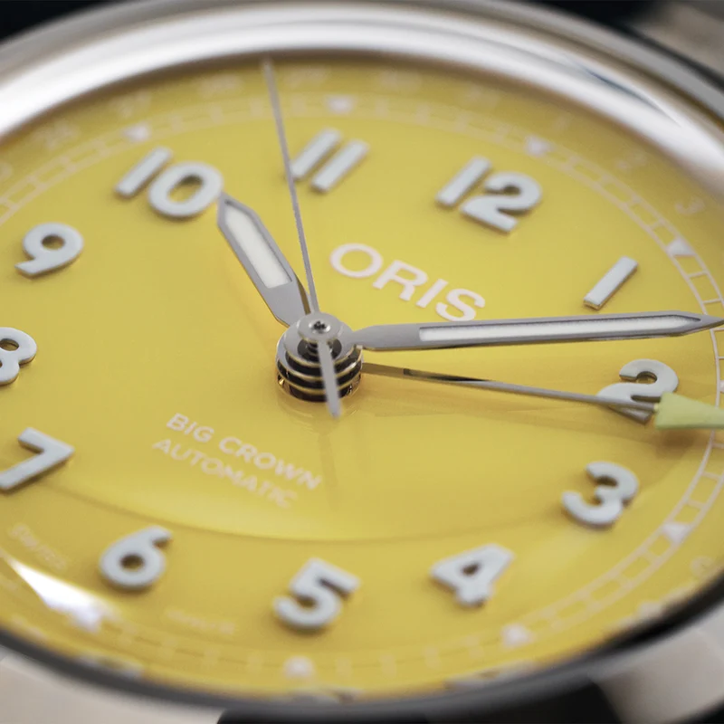 Big Crown Pointer Date 40mm - Yellow on Bracelet
