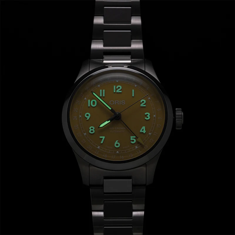 Big Crown Pointer Date 40mm - Yellow on Bracelet