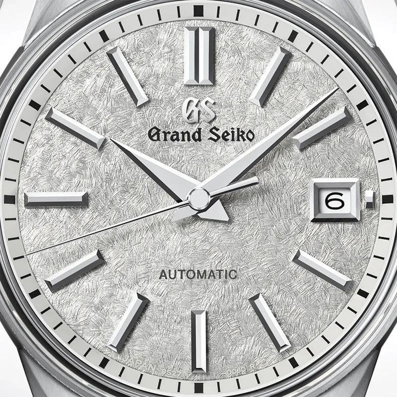 STGK033 Ladies Heritage Automatic 30mm - Champagne Gold on Bracelet