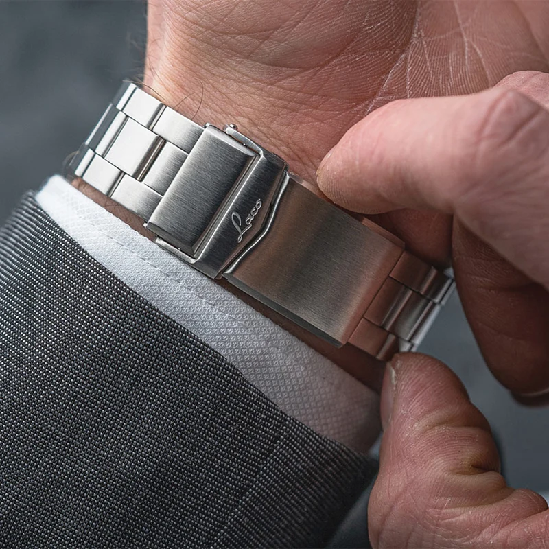 Pilot Watch Basic Augsburg MB Automatic 42mm - Grey on Bracelet