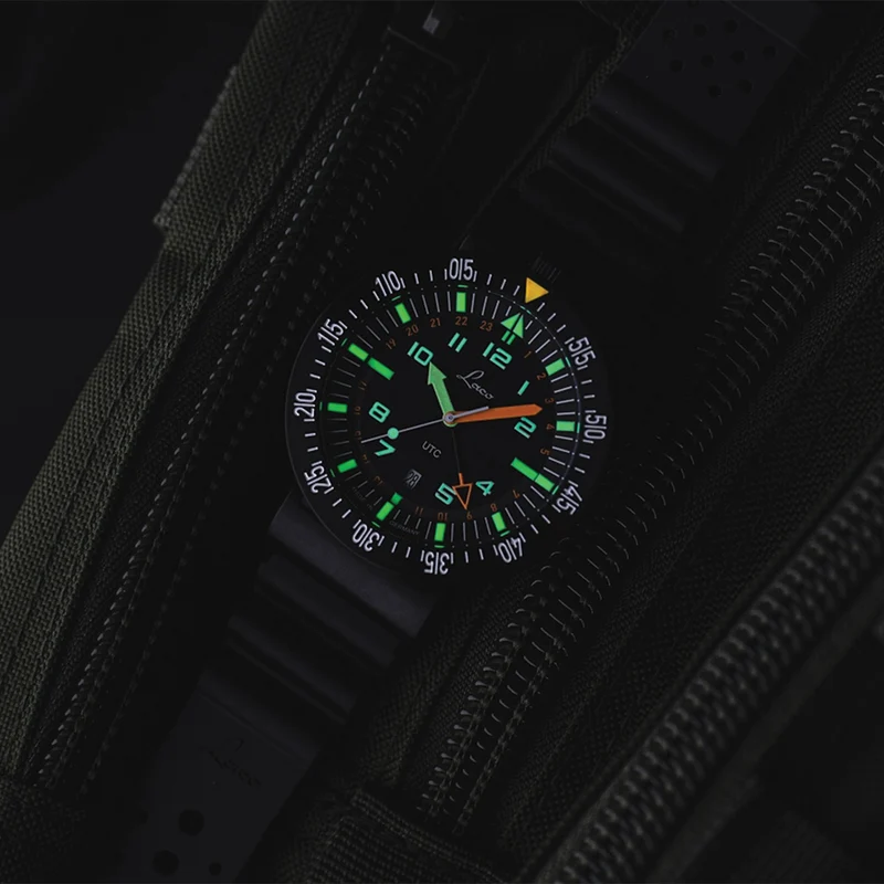 Squad Atacama UTC Quartz 46mm - Black on Rubber Strap