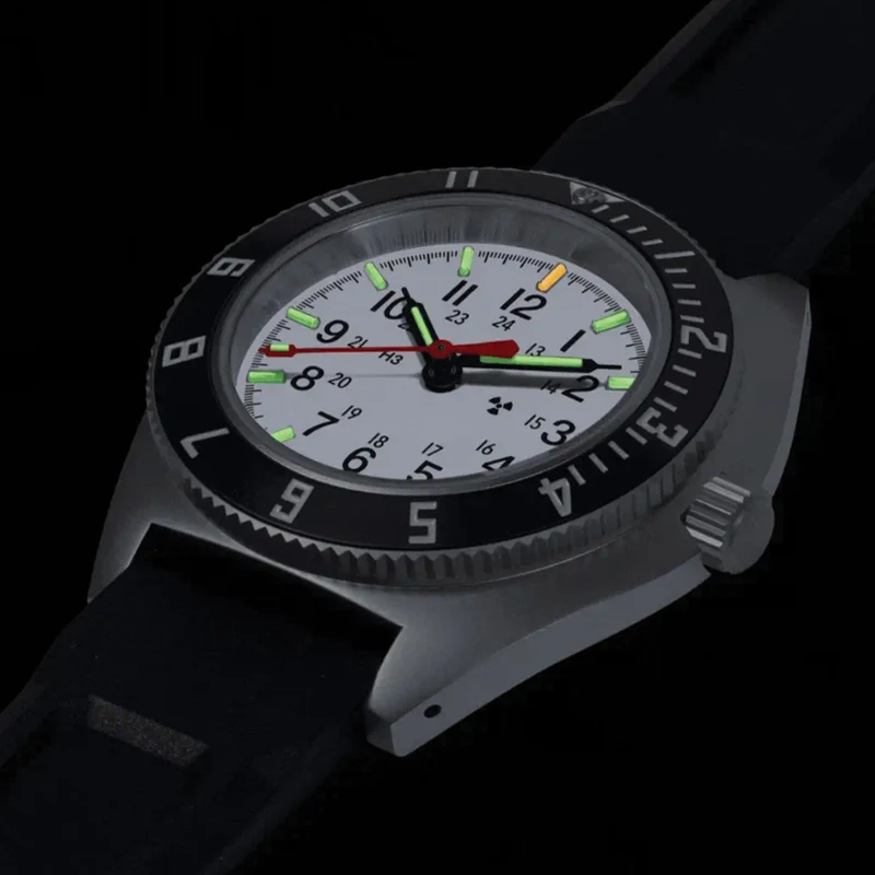 SSNAV No Date Arctic Edition 41mm - White on Rubber Strap