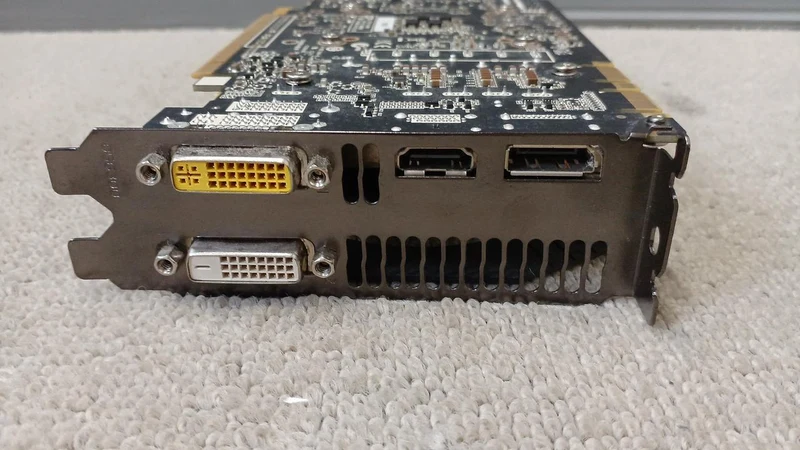 ZOTAC-Grafikkarte: GTX 970 4 GB