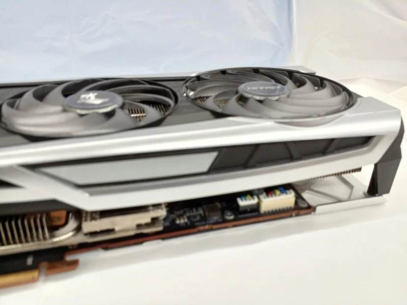 SAPPHIRE Grafikkarte: RX 6800 XT SE GAMING OC 16GB G