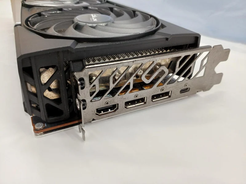 SAPPHIRE Grafikkarte: RX 6800 XT SE GAMING OC 16GB G