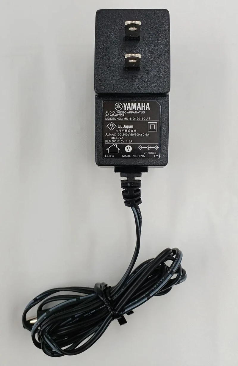 YAMAHA Mixer MG06