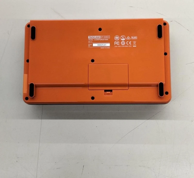 TASCAM Tamio Okuda Artist Signature Modell DP-008EX-OT