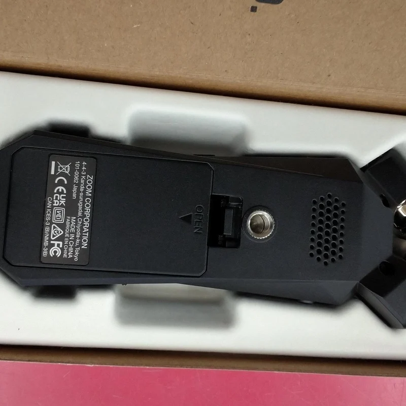 ZOOM Recorder H1 ESSENTIAL
