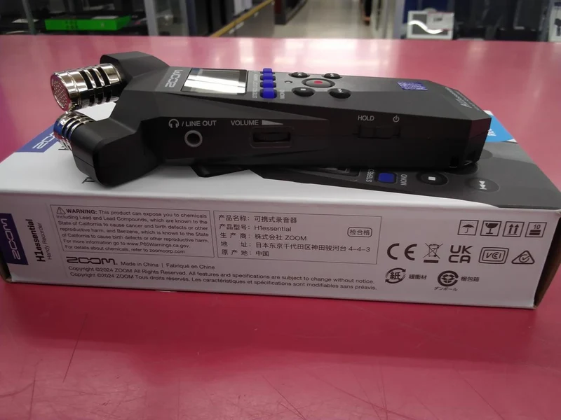 ZOOM Recorder H1 ESSENTIAL