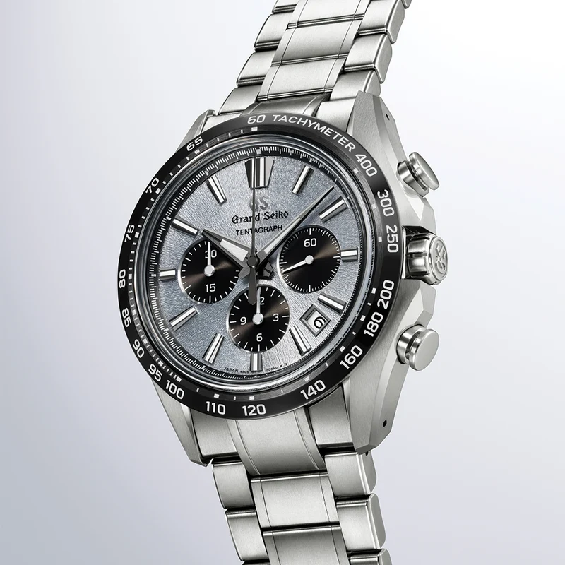 SLGC007 Evolution 9 Tentagraph 43.2mm - Snow Blue on Bracelet