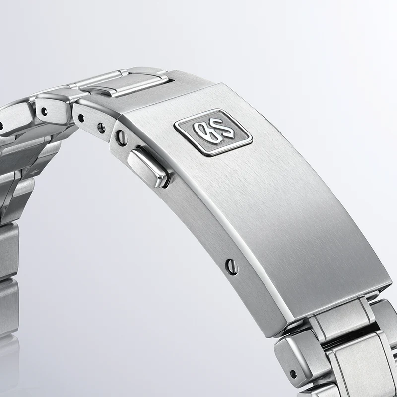 SLGB003 Evolution 9 Spring Drive UFA HI-Ti 37mm - Blue on Bracelet