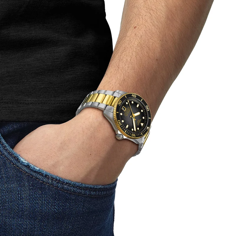 Seastar 1000 Powermatic 80 40mm - Black on Bracelet