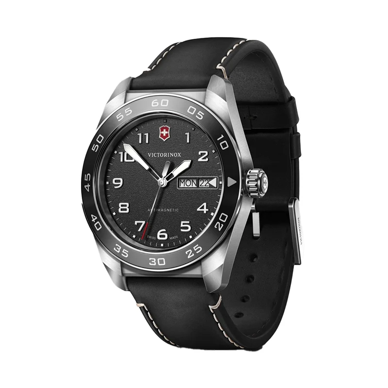 Swiss Army Quartz 42mm - Black on Black Leather Strap