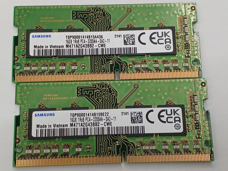 SAMSUNG PC4-25600/16GB/2 Sticks M471A2G43BB2-CWE