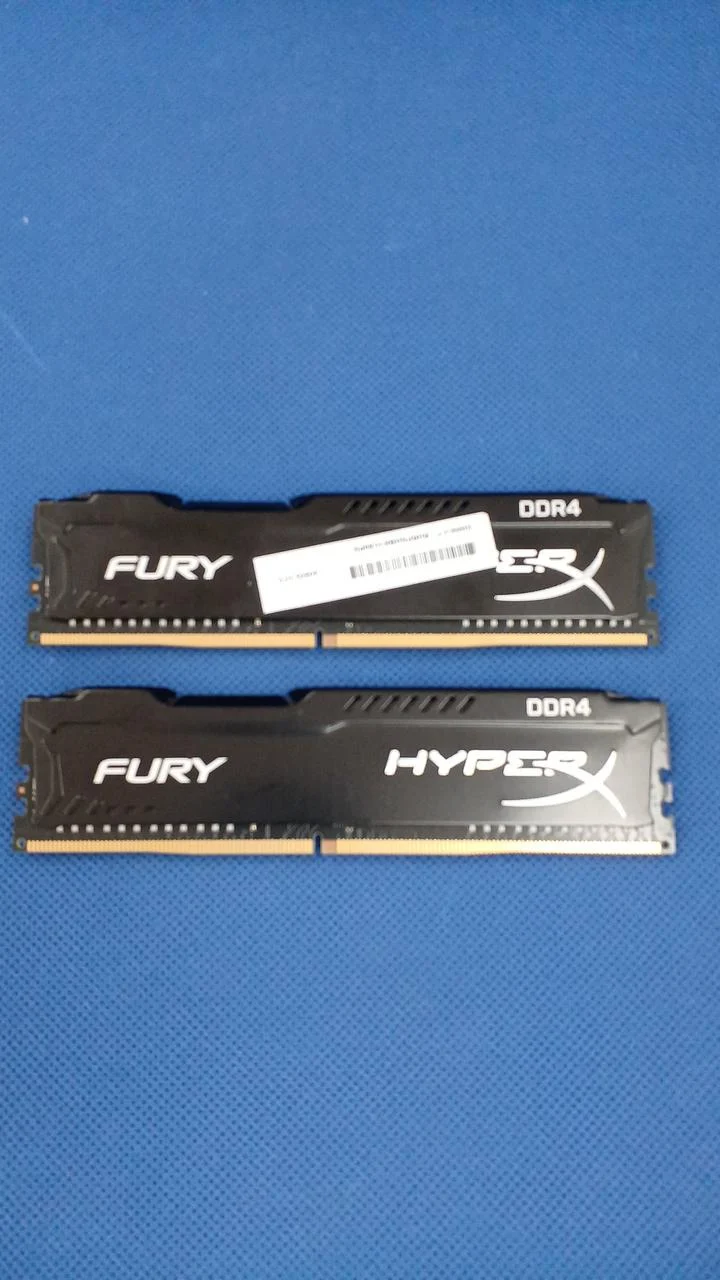 KINGSTON Arbeitsspeicher 8 GB x2 PC4-2666XMP-UA2-11