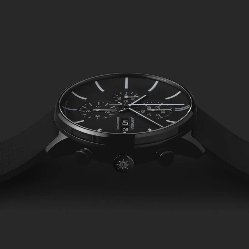 FORM A Chronoscope Date English 42mm - Black on Leather Strap