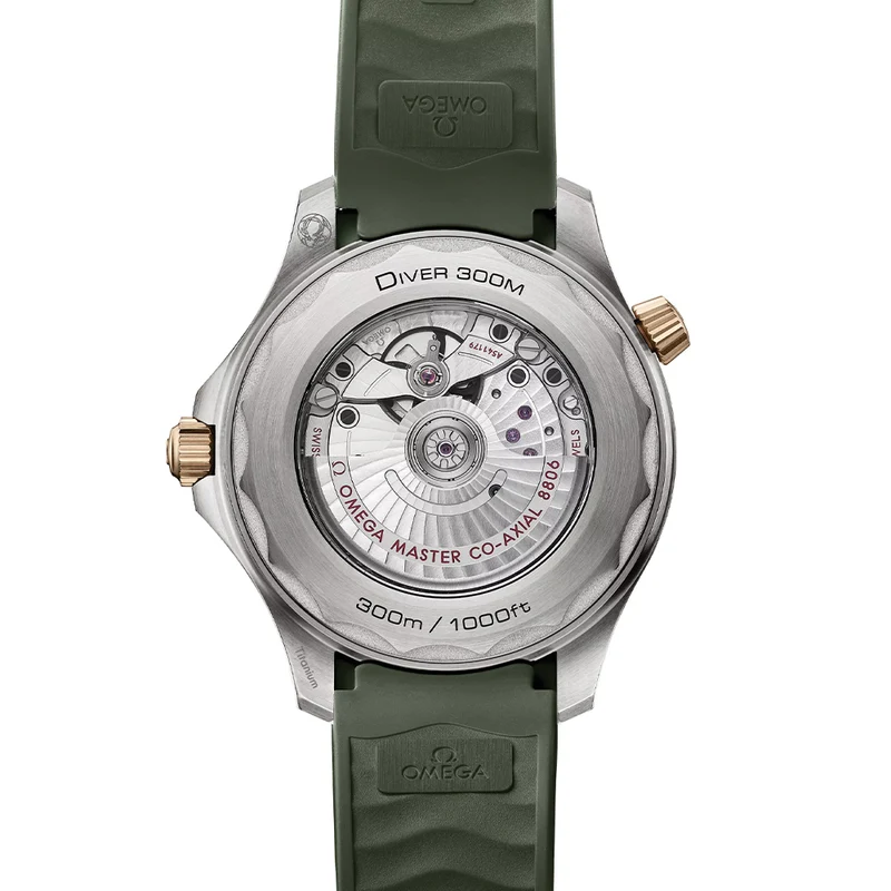 Seamaster Diver 300M Titanium and Bronze Gold 42mm - Green on Rubber Strap