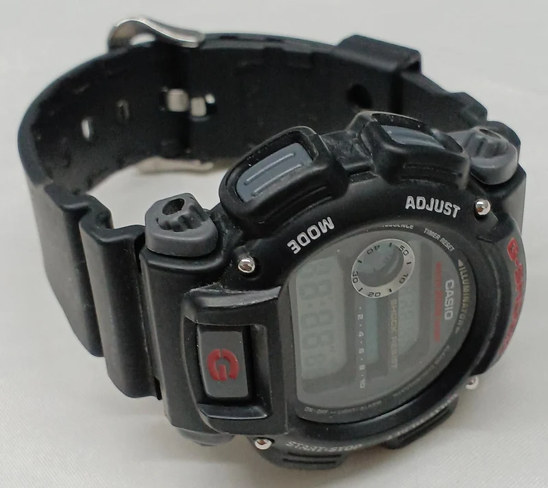 CASIO G-SHOCK DW-9052