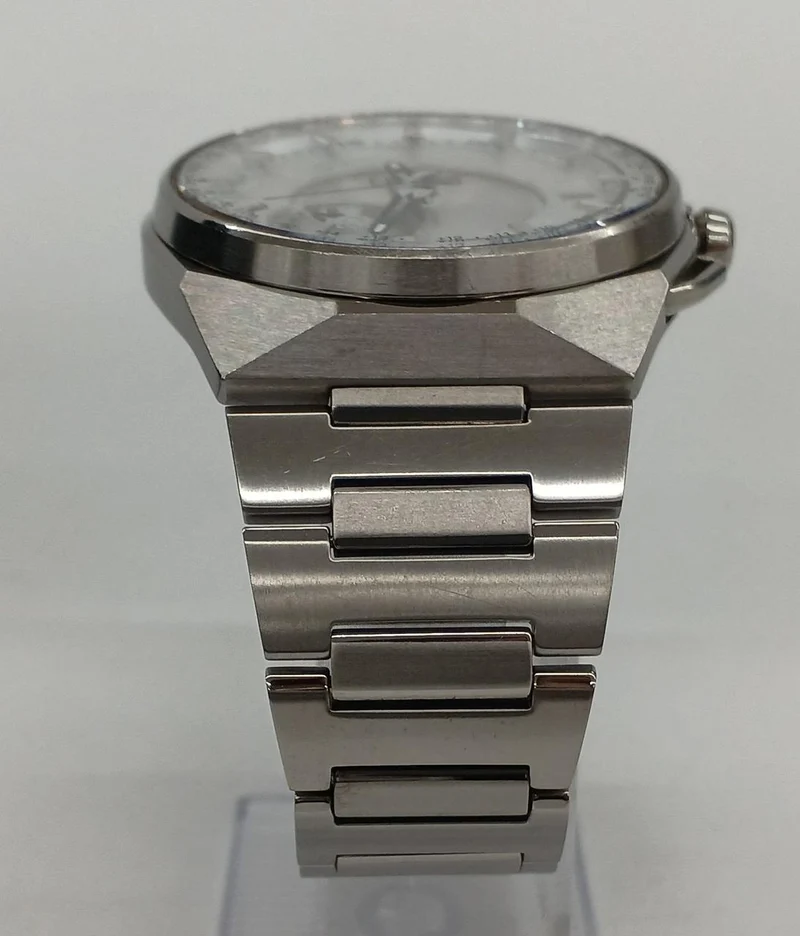 CITIZEN Solar-Funkuhr F100-T021085