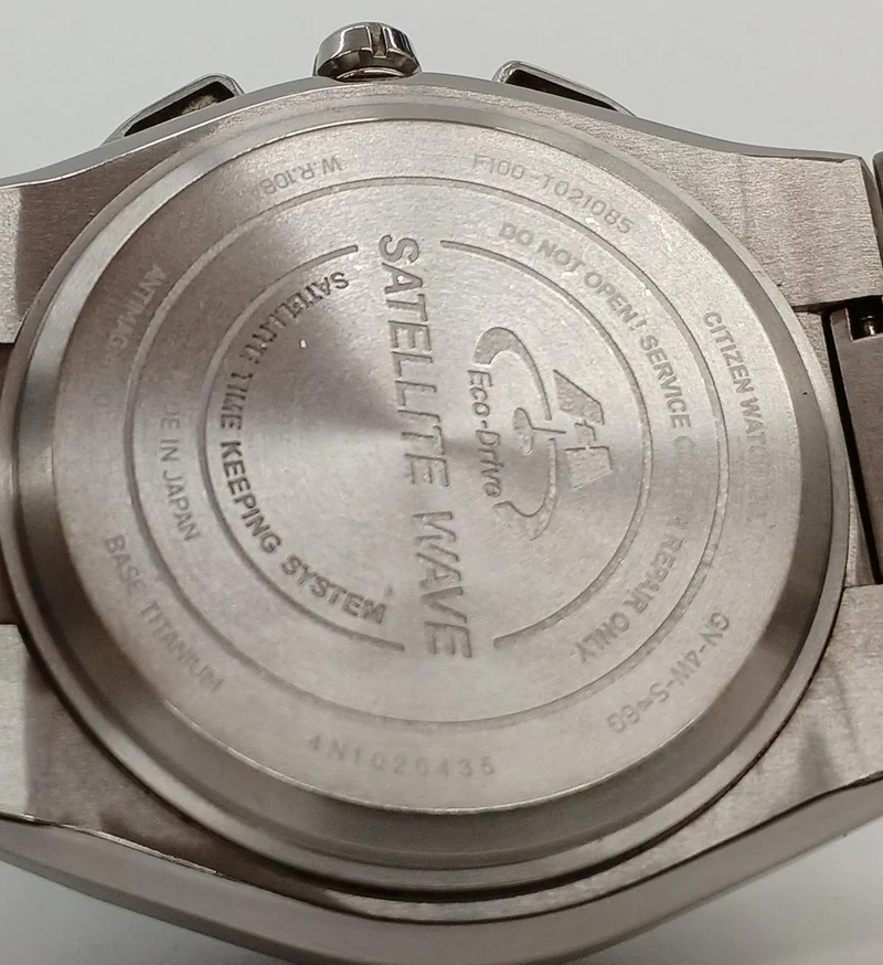 CITIZEN Solar-Funkuhr F100-T021085