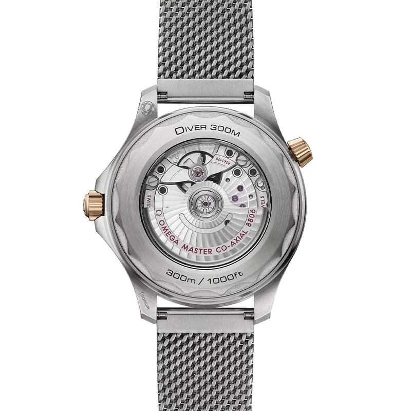 Seamaster Diver 300M Titanium and Bronze Gold 42mm - Green on Bracelet