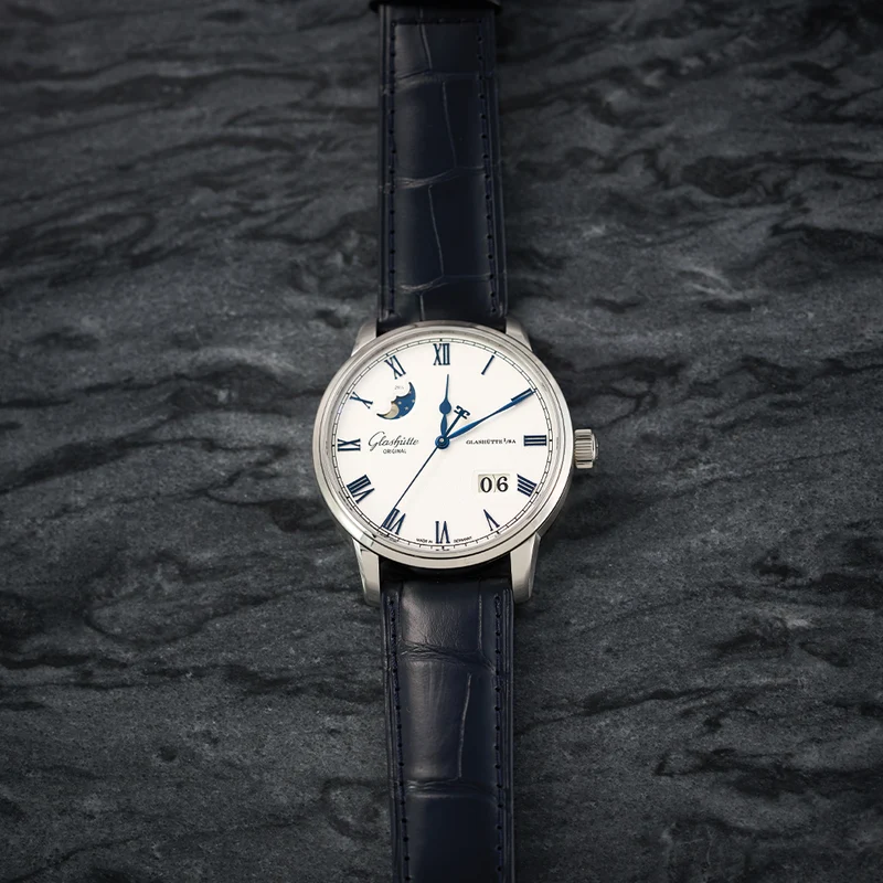Senator Excellence Panorama Date Moon Phase 40mm - Silver on Leather Strap