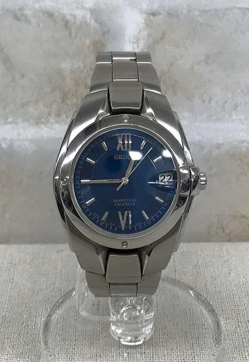 SEIKO (Delikatware) Quarzarmbanduhr 8F32-005A